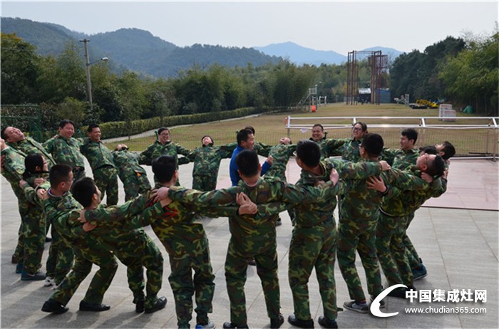 我們是一群有夢想的瘋子！——金帝團隊《士兵突擊》特訓