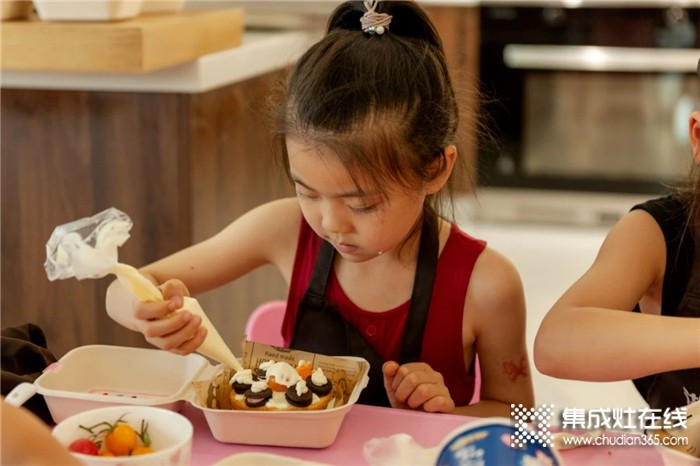 浙派“浙是美食派”親子營第8季開課啦，趕快來報(bào)名參加，共度美好親子時(shí)光吧